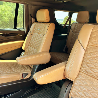 Renta Cadillac con chofer - Escalade ESV Premium Luxury Blindada 3 Plus para 7 pasajeros